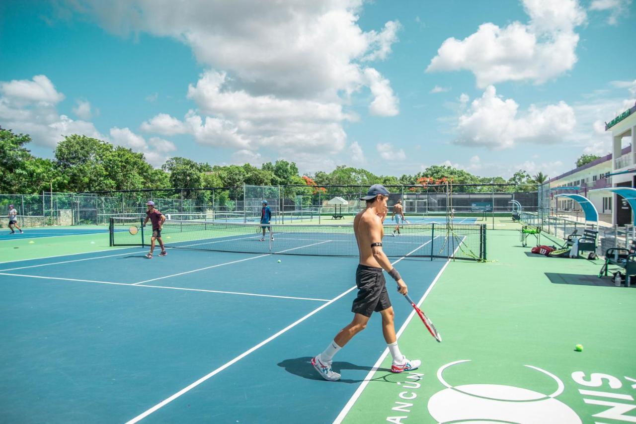 Cancun Tennis Inn Cancún Eksteriør billede